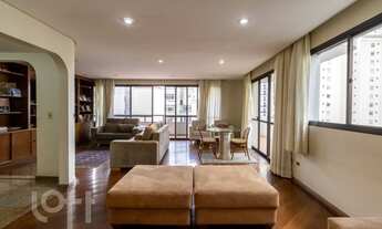 Imagem 2: Apartamento à venda em Santa Cecília com 246 m², 4 quartos, 4 suítes, 4 vagas