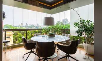 Imagem 6: Apartamento à venda em Sumaré com 220 m², 3 quartos, 3 suítes, 3 vagas