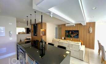 Imagem 2: Apartamento à venda em Lapa com 80 m², 2 quartos, 1 suíte, 2 vagas