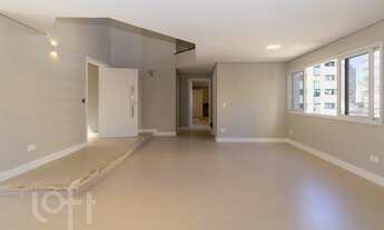 Imagem 4: Apartamento à venda em Aclimação com 230 m², 4 quartos, 2 suítes, 3 vagas