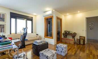 Imagem 7: Apartamento à venda em Morumbi com 207 m², 3 quartos, 3 suítes, 4 vagas