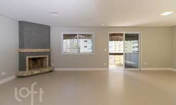 Imagem 3: Apartamento à venda em Aclimação com 230 m², 4 quartos, 2 suítes, 3 vagas