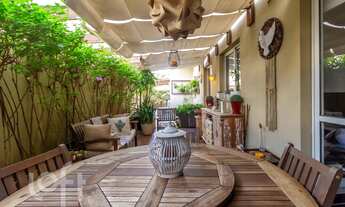 Imagem 2: Apartamento à venda em Perdizes com 114 m², 2 quartos, 1 suíte, 2 vagas