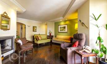 Imagem 7: Apartamento à venda em Alto de Pinheiros com 154 m², 3 quartos, 1 suíte, 2 vagas