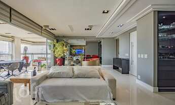 Imagem 5: Apartamento à venda em Lapa com 206 m², 4 quartos, 3 suítes, 3 vagas