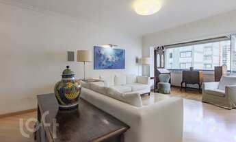 Imagem 2: Apartamento à venda em Perdizes com 130 m², 3 quartos, 1 suíte, 2 vagas