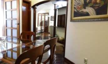 Imagem 2: Apartamento à venda em Alto de Pinheiros com 304 m², 3 quartos, 1 suíte, 3 vagas