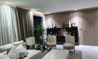 Imagem 2: Apartamento à venda em Vila Sônia com 125 m², 3 quartos, 1 suíte, 2 vagas