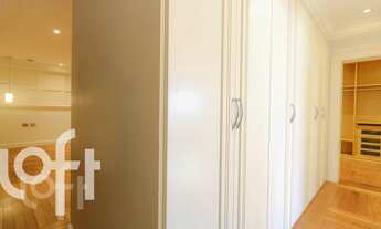 Imagem 4: Apartamento à venda em Vila Sônia com 368 m², 4 quartos, 4 suítes, 5 vagas