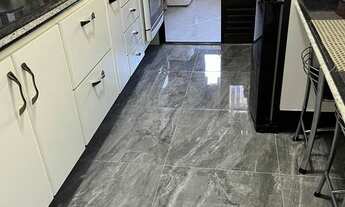 Imagem 4: Apartamento à venda em Saúde com 108 m², 4 quartos, 1 suíte, 2 vagas