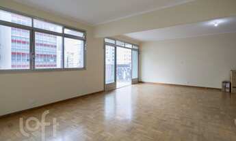 Imagem 3: Apartamento à venda em Higienópolis com 220 m², 4 quartos, 1 suíte, 2 vagas