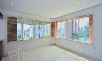 Imagem 7: Apartamento à venda em Vila Andrade com 240 m², 3 quartos, 3 suítes, 4 vagas