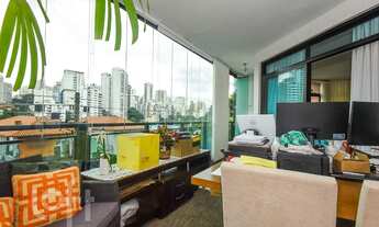 Imagem 2: Apartamento à venda em Perdizes com 232 m², 3 quartos, 3 suítes, 4 vagas