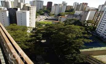 Imagem 2: Apartamento à venda em Vila Andrade com 150 m², 3 quartos, 1 suíte, 2 vagas