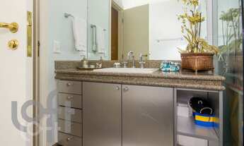 Imagem 2: Apartamento à venda em Vila Andrade com 484 m², 4 quartos, 3 suítes, 5 vagas