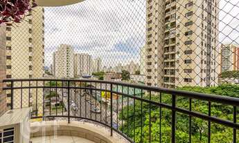 Imagem 7: Apartamento à venda em Alto da Lapa com 95 m², 3 quartos, 1 suíte, 2 vagas