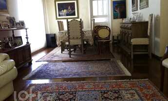 Imagem 2: Apartamento à venda em Grajaú com 220 m², 3 quartos, 1 suíte, 2 vagas