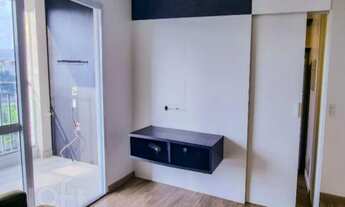 Imagem 2: Apartamento à venda em Lapa com 60 m², 2 quartos, 1 vaga