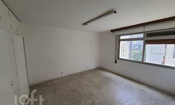 Imagem 3: Apartamento à venda em Higienópolis com 240 m², 3 quartos, 1 suíte, 2 vagas