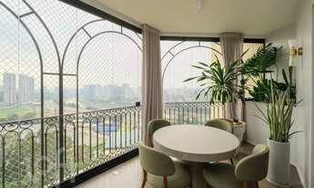 Imagem 3: Apartamento à venda em Vila Andrade com 347 m², 3 quartos, 3 suítes, 5 vagas