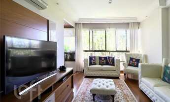 Imagem 5: Apartamento à venda em Alto da Lapa com 214 m², 3 quartos, 1 suíte, 3 vagas