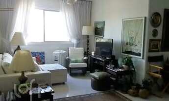 Imagem 3: Apartamento à venda em Alto de Pinheiros com 106 m², 3 quartos, 1 suíte, 2 vagas