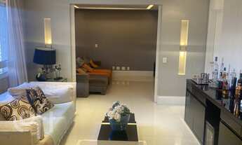 Imagem 2: Apartamento à venda em Aclimação com 213 m², 3 quartos, 3 suítes, 3 vagas