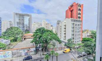 Imagem 4: Apartamento à venda em Pinheiros com 171 m², 3 quartos, 3 suítes, 3 vagas