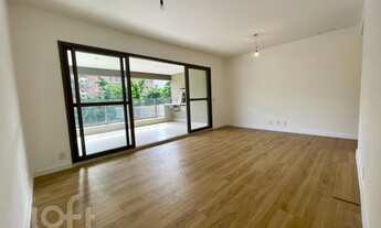 Imagem 2: Apartamento à venda em Santo Amaro com 148 m², 3 quartos, 1 suíte, 2 vagas