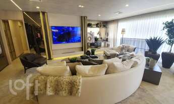 Imagem 3: Apartamento à venda em Santo Amaro com 142 m², 3 quartos, 1 suíte, 2 vagas