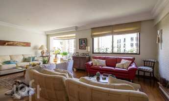 Imagem 4: Apartamento à venda em Vila Andrade com 226 m², 4 quartos, 2 suítes, 4 vagas