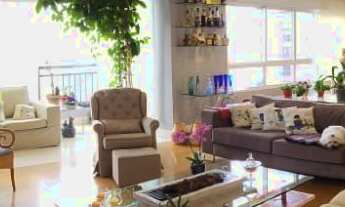 Imagem 2: Apartamento à venda em Vila Sônia com 130 m², 3 quartos, 3 suítes, 4 vagas