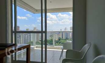 Imagem: Apartamento à venda em Aclimação com