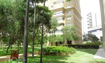 Imagem 5: Apartamento à venda em Alto de Pinheiros com 813 m², 4 quartos, 4 suítes, 6 vagas