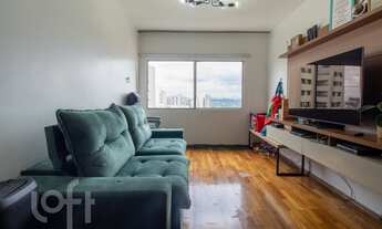 Imagem 2: Apartamento à venda em Vila Madalena com 120 m², 3 quartos, 1 suíte, 1 vaga