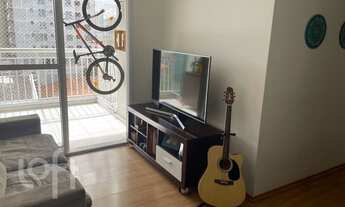 Imagem 4: Apartamento à venda em Lapa com 60 m², 2 quartos, 1 suíte, 1 vaga