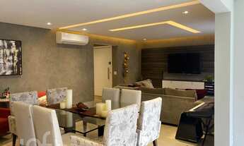 Imagem 3: Apartamento à venda em Vila Olímpia com 222 m², 4 quartos, 4 suítes, 4 vagas