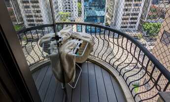 Imagem 7: Apartamento à venda em Itaim Bibi com 220 m², 3 quartos, 2 suítes, 4 vagas