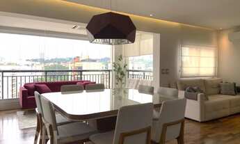 Imagem: Apartamento à venda em Lapa com 195 m²