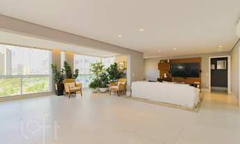 Imagem 3: Apartamento à venda em Barra Funda com 241 m², 3 quartos, 3 suítes, 3 vagas