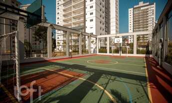 Imagem 3: Apartamento à venda em Vila Sônia com 190 m², 3 quartos, 1 suíte, 2 vagas