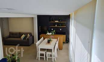 Imagem 2: Apartamento à venda em Lapa com 134 m², 4 quartos, 3 suítes, 2 vagas