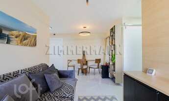 Imagem 3: Apartamento à venda em Vila Madalena com 70 m², 2 quartos, 1 suíte, 2 vagas