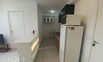 Imagem 2: Apartamento à venda em Cambuci com 33 m², 2 quartos, 1 vaga