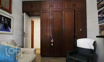 Imagem 3: Apartamento à venda em Vila Sônia com 210 m², 4 quartos, 1 suíte, 2 vagas