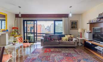 Imagem 2: Apartamento à venda em Bela Vista com 200 m², 4 quartos, 3 suítes, 2 vagas