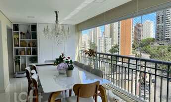 Imagem 5: Apartamento à venda em Vila Andrade com 138 m², 3 quartos, 3 suítes, 3 vagas