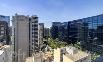 Imagem 4: Apartamento à venda em Itaim Bibi com 223 m², 4 quartos, 3 suítes, 4 vagas