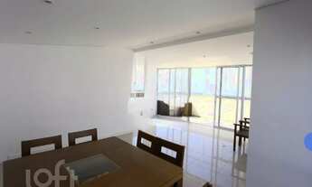 Imagem 2: Apartamento à venda em Vila Andrade com 237 m², 3 quartos, 2 suítes, 3 vagas