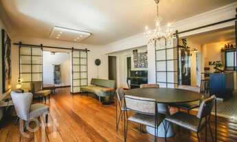 Imagem: Apartamento à venda em Saúde com 140 m²